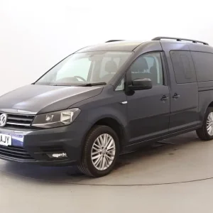 2018 Volkswagen Caddy Maxi Life 2.0 TDI 5-door with wheelchair access - Image 3