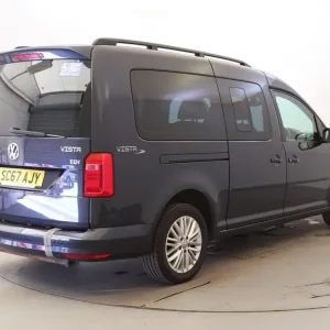 2018 Volkswagen Caddy Maxi Life 2.0 TDI 5-door with wheelchair access - Image 5