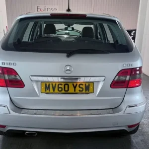 2010 Mercedes-Benz B-Class 2.0 CDI SE MPV 5-door manual diesel - Image 5