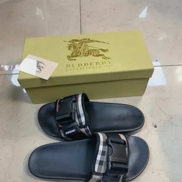 Burberry Buckled Vintage Slides