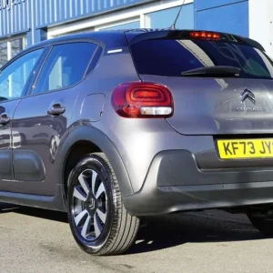 2024 Citroen C3 1.2 PureTech PLUS Euro 6 5-door hatchback manual - Image 6