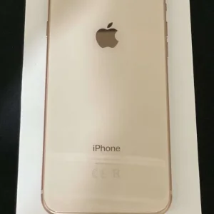 iPhone 8 64GB Gold