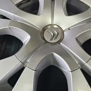 Citroen Genuine 17-inch Alloy Wheels - Image 7