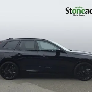 2025 Volvo XC60 Black Edition Ultra, T8 AWD Plug-in Hybrid, Estate - Image 3