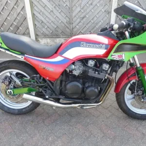 Kawasaki GPZ 750 Unitrack A Reg - Image 7