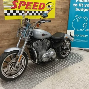 Harley-Davidson 883 Low 2020 - Image 5