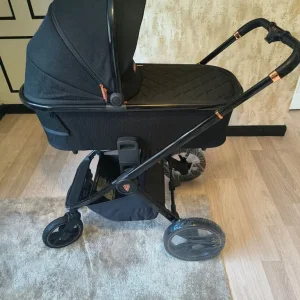 Venicci pram