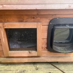 Outdoor Wooden Cat House with Cat Flap - Image 2