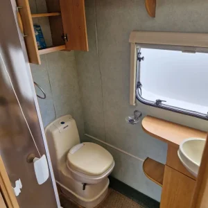 Swift Fairway 530 4 berth tourer - Image 7
