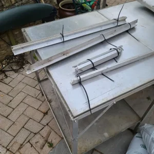 aluminium greenhouse staging - Image 2