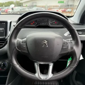 2016 Peugeot 2008 1.6 BlueHDi 100 Active 5dr Hatchback DIESEL Manual - Image 5