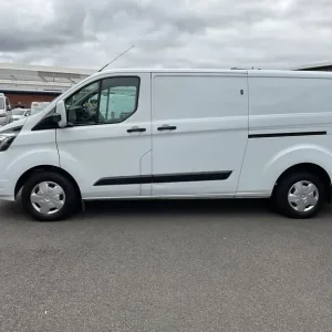 2018 Ford Transit Custom 2.0 EcoBlue 105ps Low Roof Trend Van Panel Van Diesel Manual - Image 5