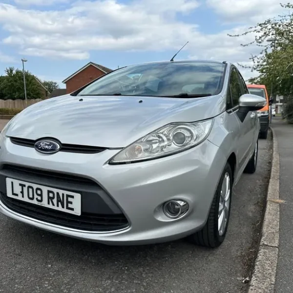 Ford Fiesta 2009 Hatchback 1.4L 5-door