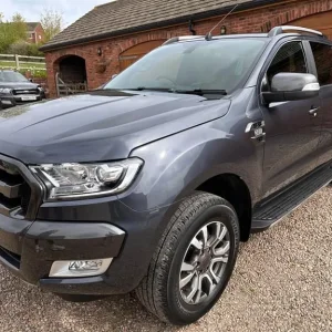 2018 Ford Ranger 3.2 TDCi Wildtrak 4WD Euro 5 (s/s) 4dr Pick Up Diesel Manual - Image 3