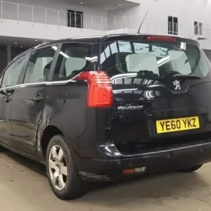 2010 Peugeot 5008 1.6 HDi Sport 5dr MPV Diesel Manual - Image 3