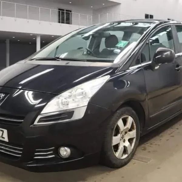 2010 Peugeot 5008 1.6 HDi Sport 5dr MPV Diesel Manual