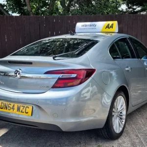 2014 Vauxhall Insignia 2.0 CDTi EcoFLEX Tech Line Diesel Manual 5-door Hatchback - Image 8