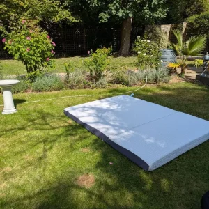 3 panel folding double bed - Image 2