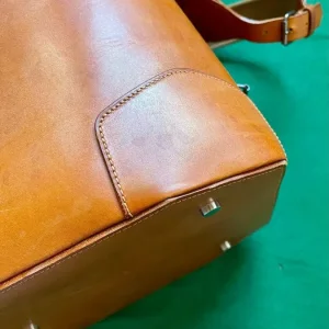 Purdey 48HR Leather Holdall in Tan - Image 7