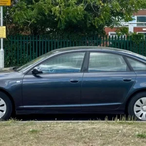 Audi A6 2005 Manual 2393cc 4-door saloon - Image 4
