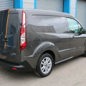 Ford Transit Connect 1.5 EcoBlue 120ps Limited Van Diesel - Image 5