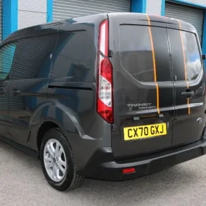 Ford Transit Connect 1.5 EcoBlue 120ps Limited Van Diesel - Image 7