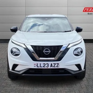 2023 Nissan Juke 1.0 DiG-T 114 N-Connecta 5-door hatchback with Apple CarPlay and DAB - Image 4