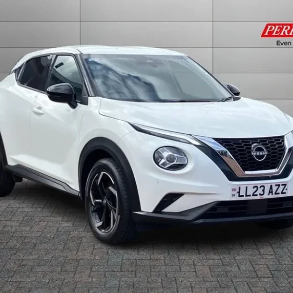 2023 Nissan Juke 1.0 DiG-T 114 N-Connecta 5-door hatchback with Apple CarPlay and DAB