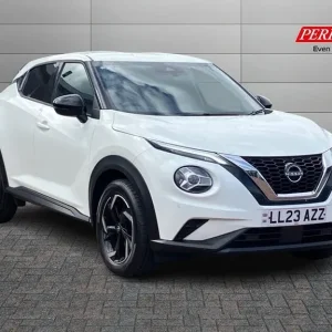 2023 Nissan Juke 1.0 DiG-T 114 N-Connecta 5-door hatchback with Apple CarPlay and DAB