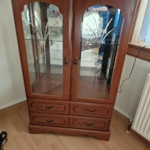 China cabinet - Image 2