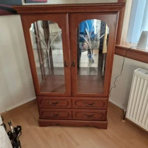 China cabinet - Image 4