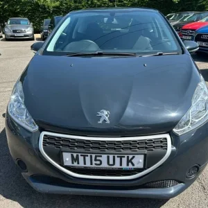 2015 Peugeot 208 1.4 HDi Access+ Hatchback Diesel Manual - Image 6