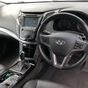 2016 Hyundai i40 1.7 CRDi Blue Drive SE Nav Bus 4dr DCT Saloon DIESEL Automatic - Image 3