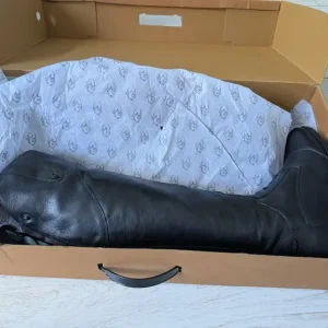 Shires Moretta Pietra Riding Boots - Black, Size 6 - Image 3