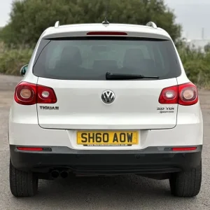 2010 Volkswagen Tiguan 2.0 TDi Match 5dr Estate Diesel Manual - Image 5
