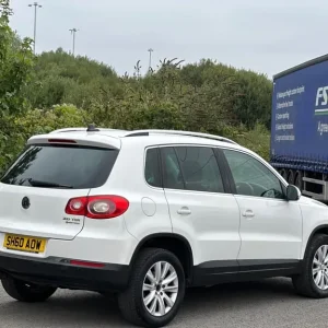 2010 Volkswagen Tiguan 2.0 TDi Match 5dr Estate Diesel Manual - Image 7