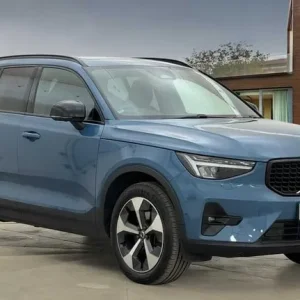 2022 Volvo XC40 2.0 B4P Ultimate Dark 5-door Estate Auto