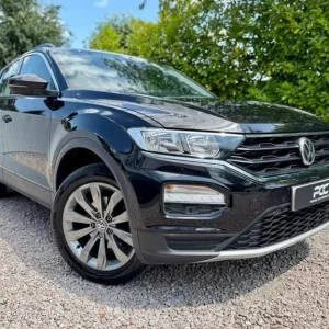 2020 Volkswagen T-Roc 1.5 TSI EVO SE Euro 6 5-door Hatchback - Image 4