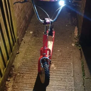 Vintage BMX scooter with Super styling - Image 4