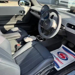 2024 MINI Cooper 2.0S Exclusive Steptronic Euro 6 3dr Hatchback - Image 7