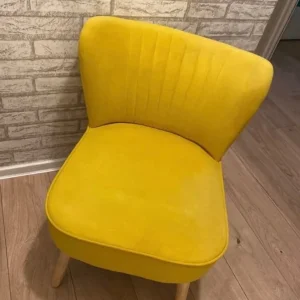 Mustard yellow armchair - Image 2