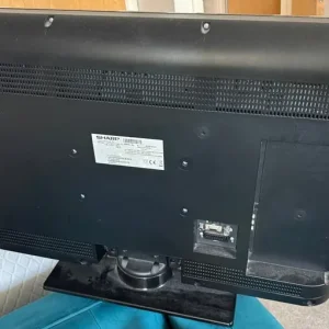 Sharp 32'' LCD TV - Image 3