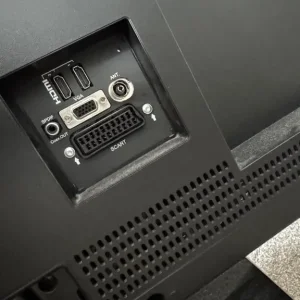 Sharp 32'' LCD TV - Image 5