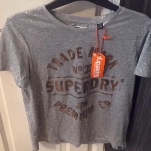 Superdry Women's T-Shirt