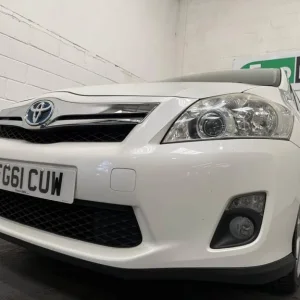 2011 Toyota Auris 1.8 VVT-h T Spirit CVT Hybrid Hatchback - Image 8