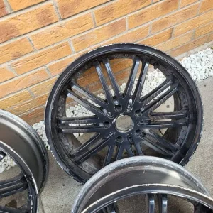 18" VW PASSAT ALLOY WHEELS - Image 4