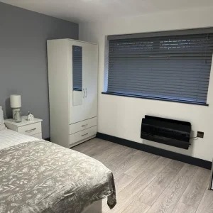 Studio flat in Newcastle, Tyne and Wear - Image 3