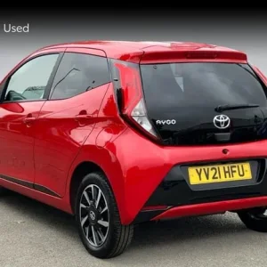 2021 Toyota Aygo X-Trend 1.0 Auto – Red & Black, Low Mileage, Full Service History - Image 4