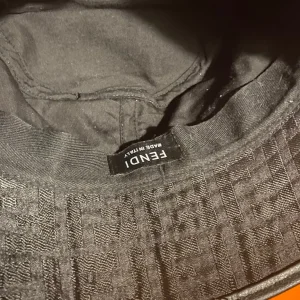 Fendi bucket hat - Image 5
