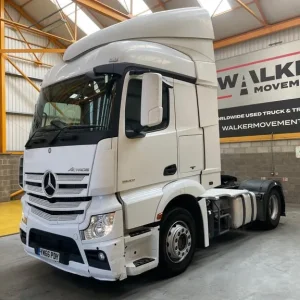 MERCEDES ACTROS 1843 STREAMSPACE 2017 EURO 6 4X2 TRACTOR UNIT - Image 2